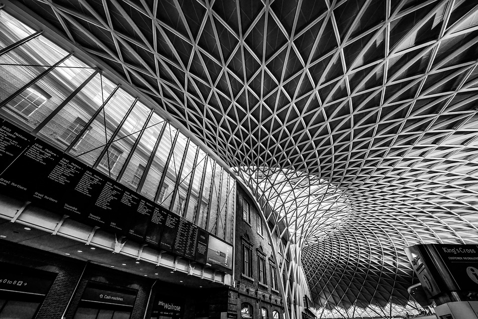 The Rise of Open Source Software: Where Innovation Meets Community