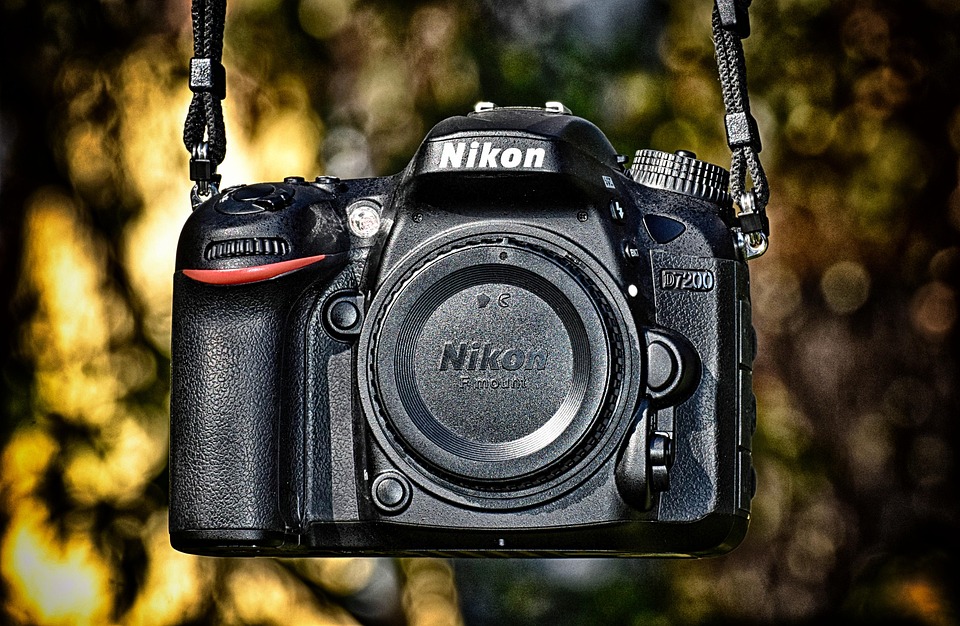 The Evolution of Digital Imaging: From Film to Pixels